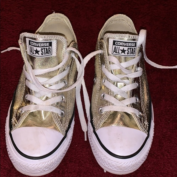 Converse Shoes | Super Cute Size 6 